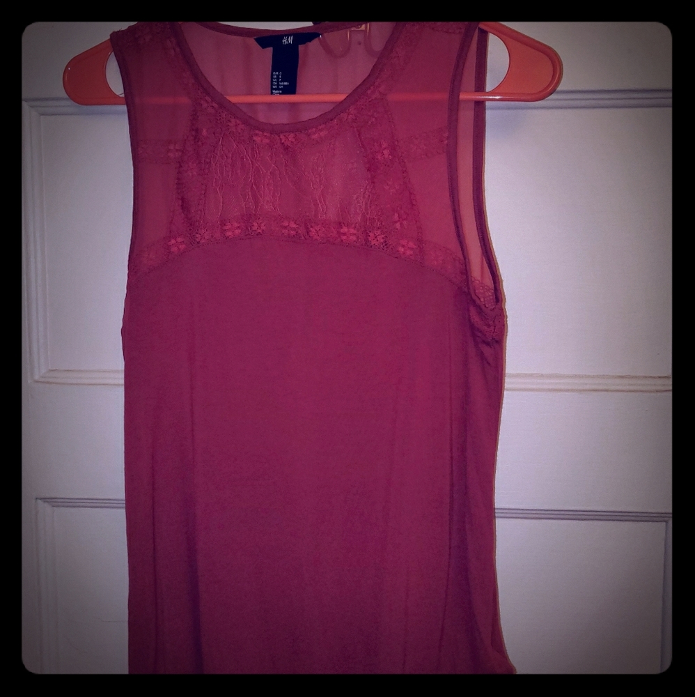 H & M tank top size small